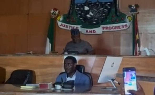Lagos Assembly crisis: Obasa presides over four-member plenary session