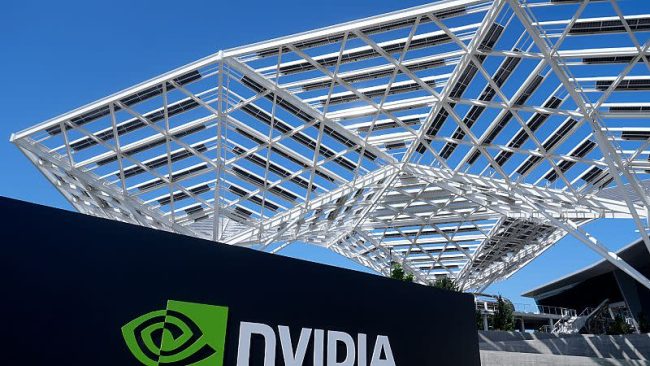 Nvidia surpasses earnings forecasts