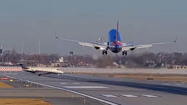 Southwest Airlines plane aborts landing