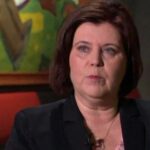 Iceland minister resigns