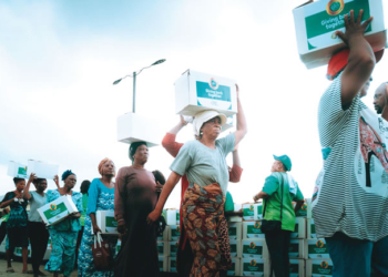 Families rejoice as Glo Lagos Food bank give out food