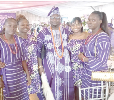 Fakoredes bury mother in style