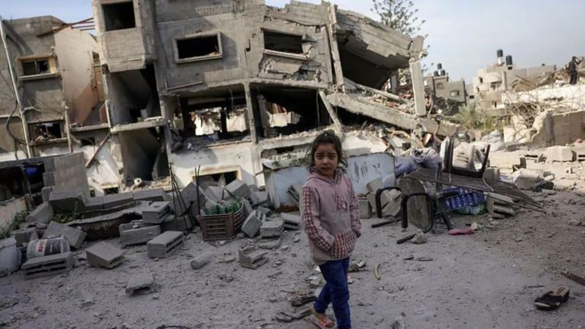 Gaza talks, Israeli defence minister Gaza