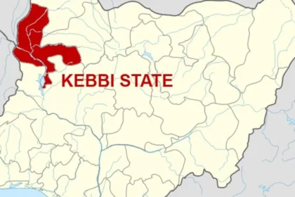 Security operatives rescue