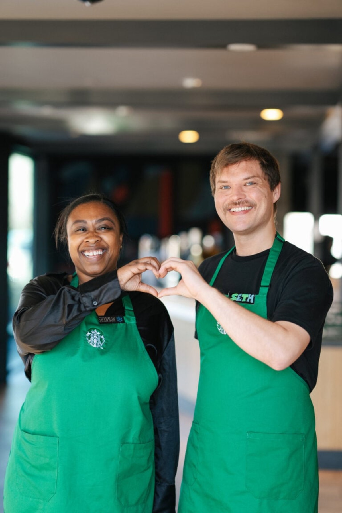 starbucks dress code 2025