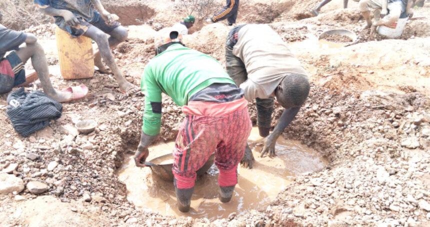 Lead poison: FG warns illegal miners to vacate sites in Zamfara