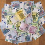 currency of richest countries in the World by GDP