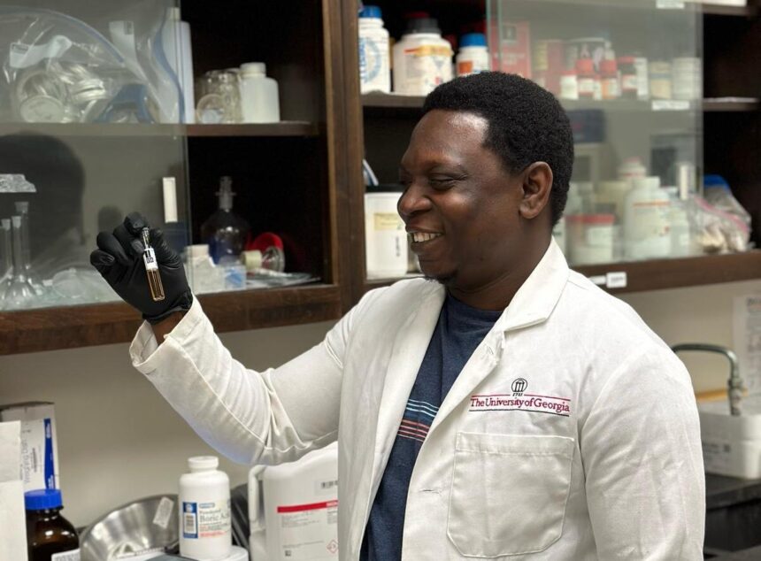 Nigerian scientist develops method to clean coal ash wastewater in US