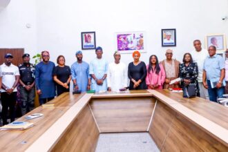 Lekki residents raises alarm Lagos