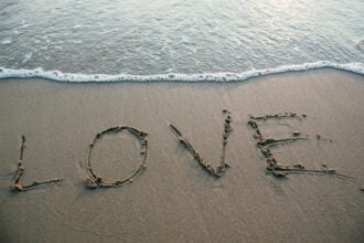 Places where people often find love