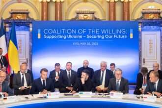 EU leaders meet in Kyiv,
