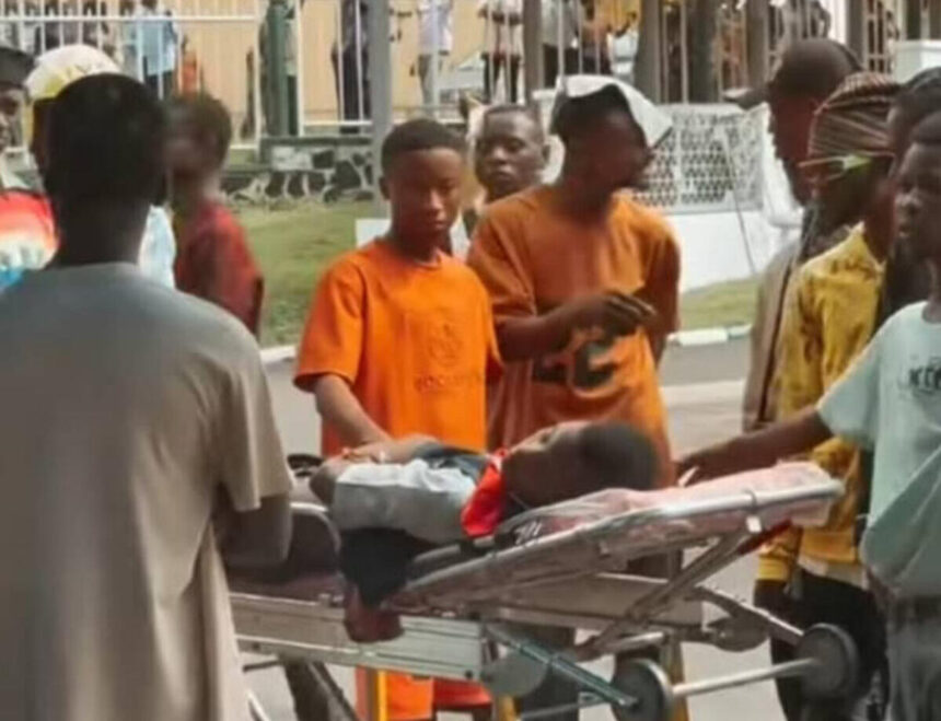 Oyo govt commiserates with family , Protesters demand justice as stray bullet kills WAEC candidate in Ibadan, killing of secondary school student in Oyo