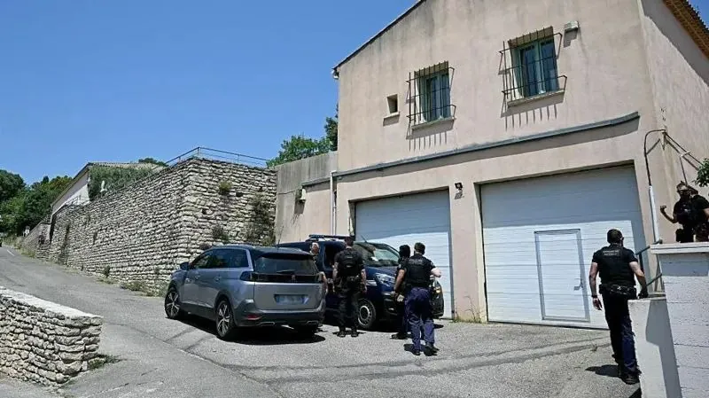 Bride shot dead in France