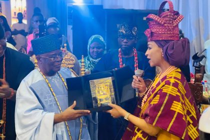 Hanatu Musawa and Alake of Egbaland,