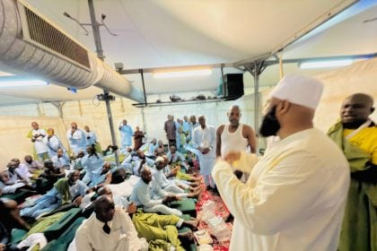 Gov Bago addressing Niger pilgrims in Makkah