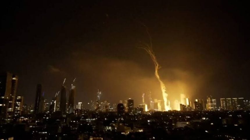 Iran missile attacks at Israel,