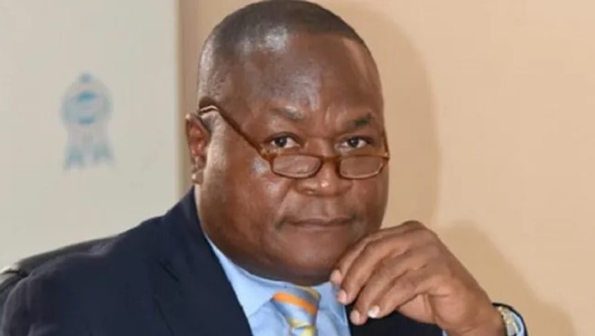 A former Minister of Defence, Prince Adetokunbo Kayode (SAN)