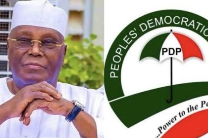 Atiku with pdp flag