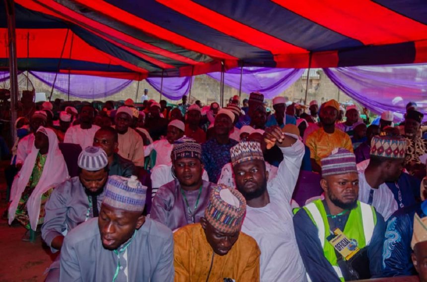 Muslims celebrate 2025 Hajj pilgrims