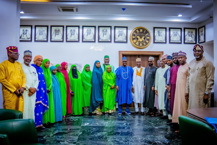 Speaker of the House of Representatives, Hon. Abbas Tajudeen with members of FOMWAN,