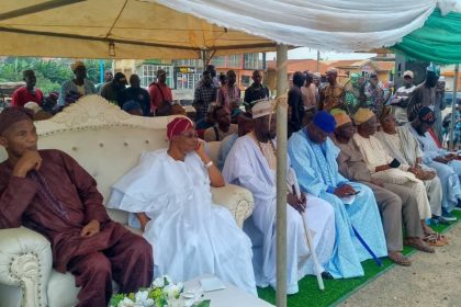 Aregbesola, Adeoti
