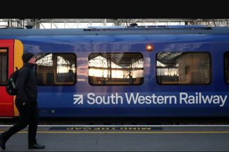 London Waterloo station disruption triggers 'do not travel' warning