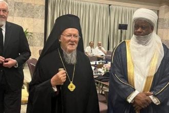 Image of His Eminence Metropolitan Emmanuel of Istanbul, His All Majesty Bartholomew I, Patriarch of Constantinople, and His Eminence Sultan Muhammad Saad Abubakar III End genocide in Gaza