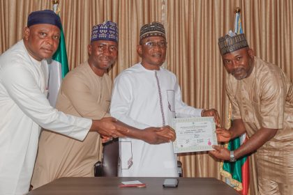kogi govt in a meeting