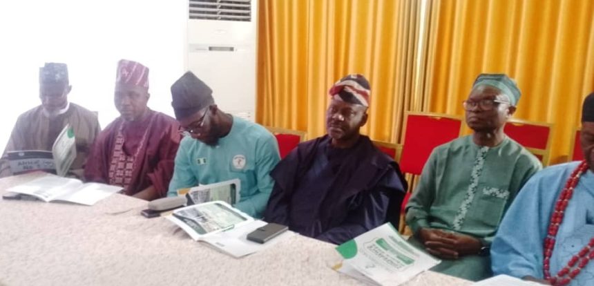Muslims professional who lamented about economic slide
