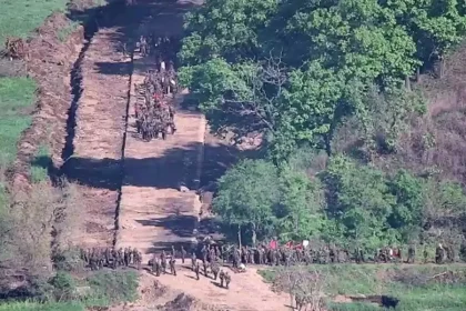 Troops at the South-North Korea border,