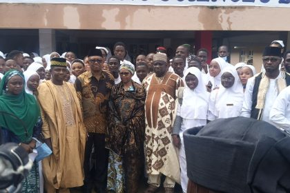Peter Obi with students of Malikiyya College of Health and Social Sciences, Bauchi