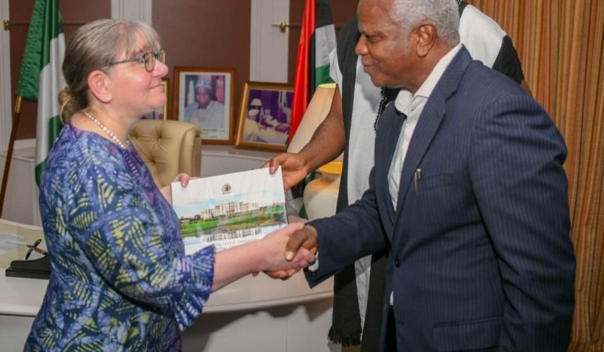 Consul General, U.S. Embassy in Nigeria, Joellen Gorg with Chief Deputy Executive of Olusegun Obasanjo Leadership Institute