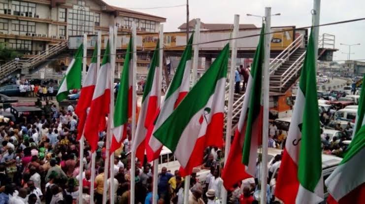 PDP receives defected APC members