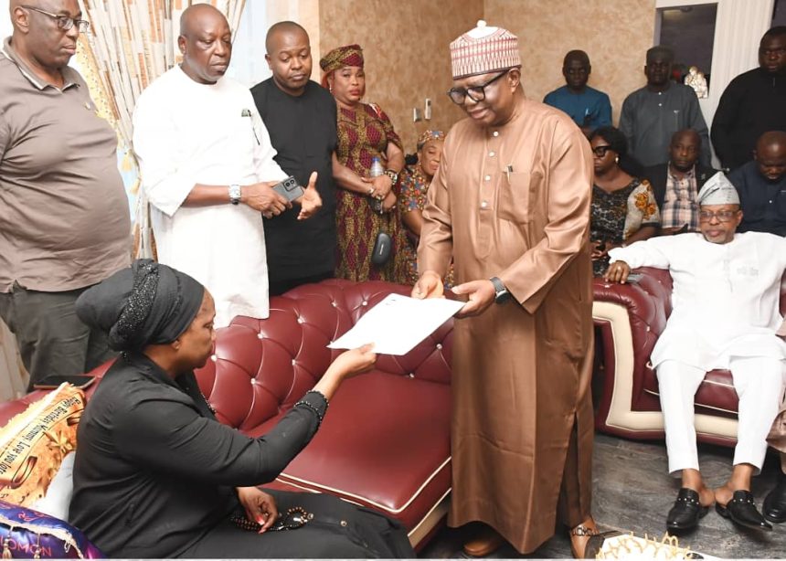Police Service Commission giving ex-Arase's wife a certificate