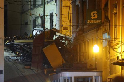Lisbon streetcar that derailed