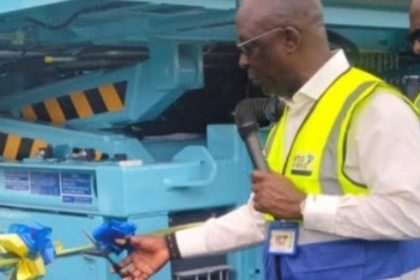 Chairman of the Board of Directors of NAHCO, Dr. Seinde Oladapo Fadeni launching the new equipment