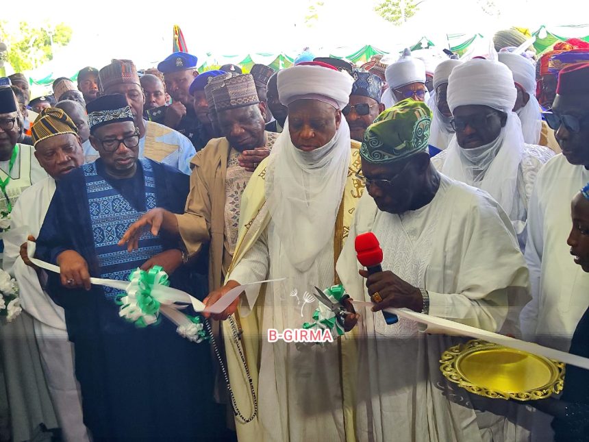 Obasanjo inaugurating Ahmadu Bello ICC centre