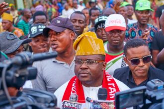 PDP's Ajadi addressing the press