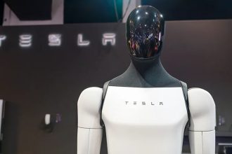 Tesla Optimus humanoid robot