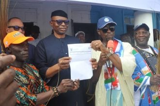 Mimiko joins APC