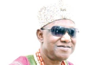 Oba Olufaderin Adetimehin in secondary school