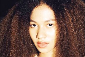 Anastensia Thai-Nigerian singer