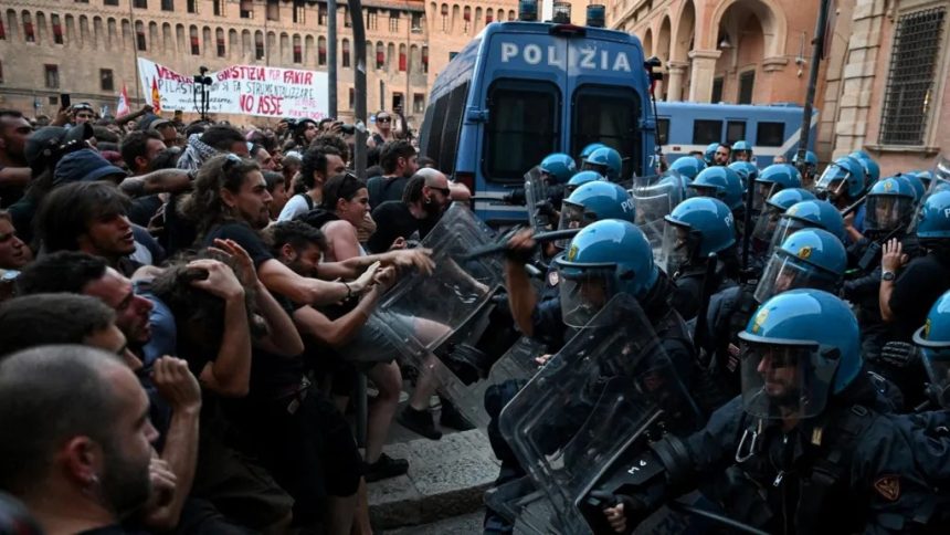 Protests in Italy