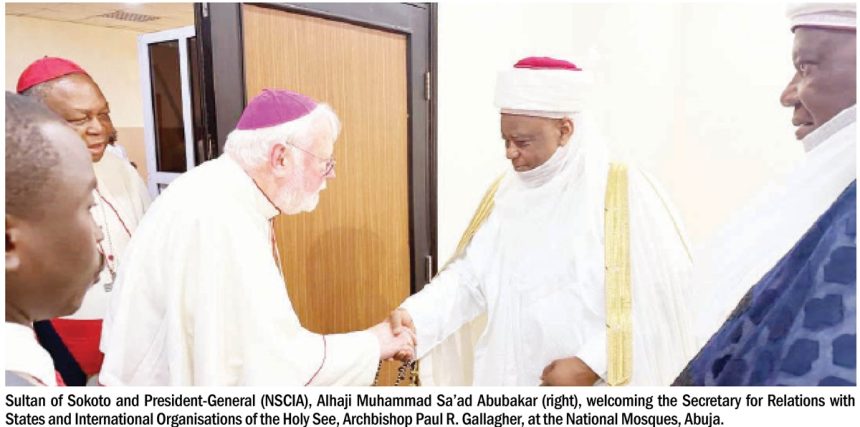 Sultan and Pope’s envoy