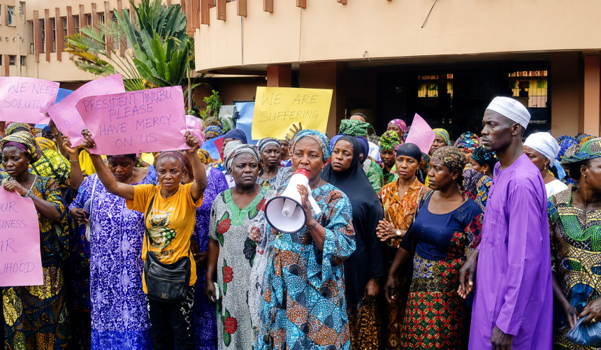 Some Ibadan traders protesting sachet alcohol ban