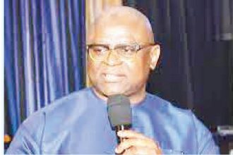 Kazeem Adeduntan talking Balogun of Oyo