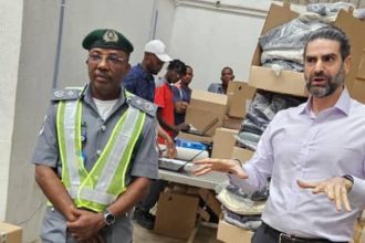 At ARAMEX, the Country Manager, Mr Faisal Jarmakani, received the Acting Controller and his entourage and conducted them around the facility