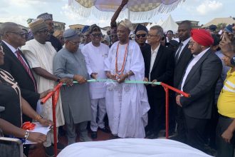 The Federal Ministry of Power, through the Rural Electrification Agency (REA), has performed the groundbreaking ceremony for a 17.7 MW interconnected mini-grid in Ibadan, Oyo State
