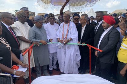 The Federal Ministry of Power, through the Rural Electrification Agency (REA), has performed the groundbreaking ceremony for a 17.7 MW interconnected mini-grid in Ibadan, Oyo State
