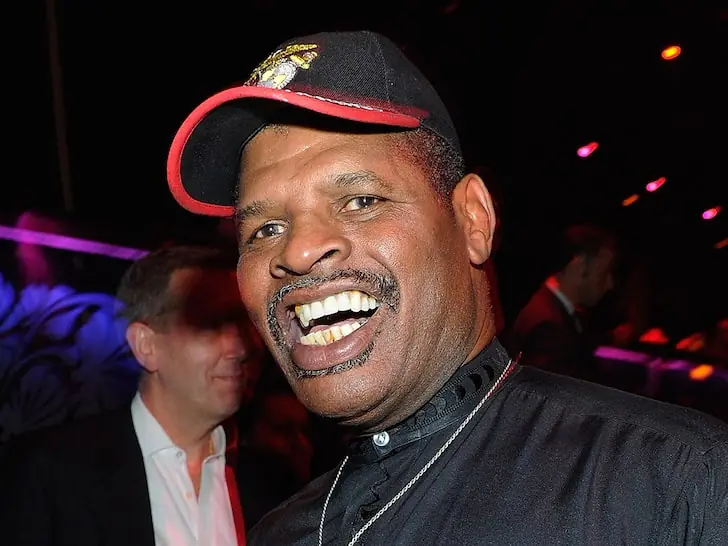Leon Spinks, former World Boxing Heavyweight champion, dies of prostate cancer at 67